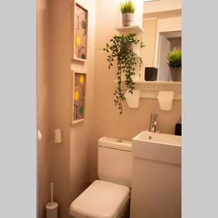 Victoria Avenue Bükreş