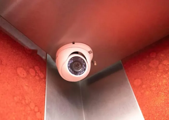 Victoria Avenue Бухарест